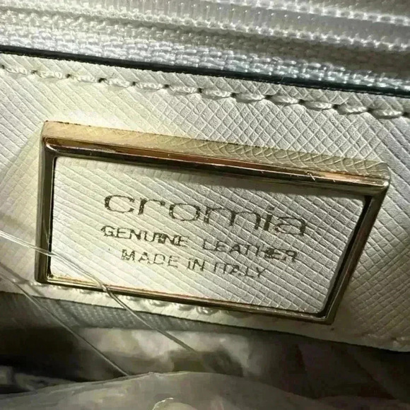 Cromia Geniune Leather Bag Made in Italy NWT $260 msrp - Picture 9 of 15